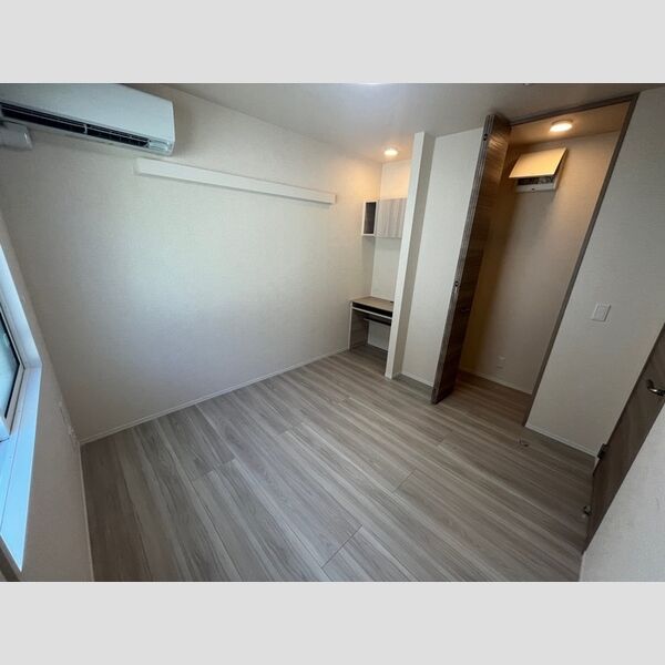 リヴェール港南101号室 洋室