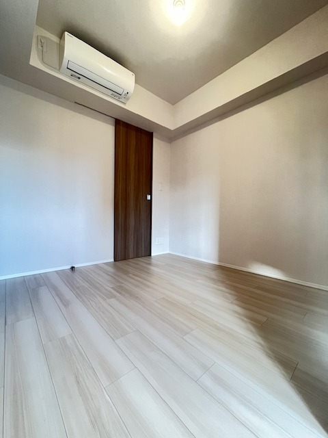 ＯＮＥ ＲＯＯＦ ＲＥＳＩＤＥＮＣＥ ＡＳＡＫＵＳＡＢＡＳＨＩ9階 寝室