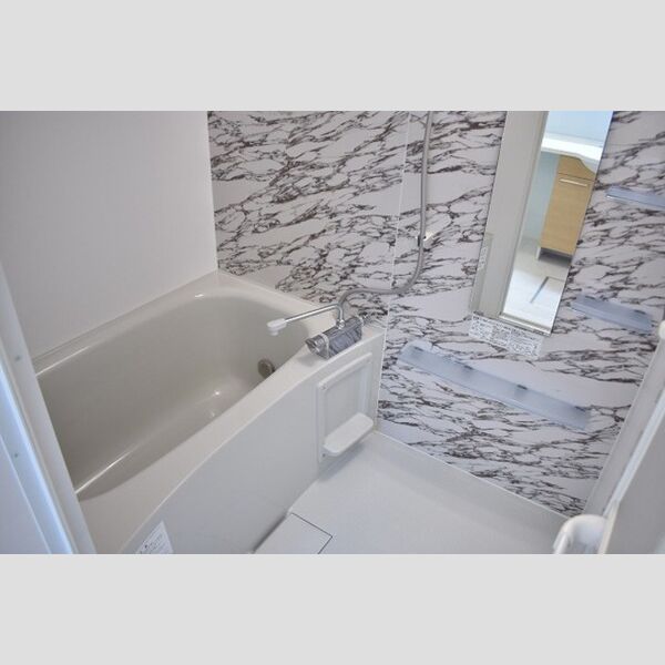 プリムヴェール　弐十壱番館 浴室　追い焚き給湯付