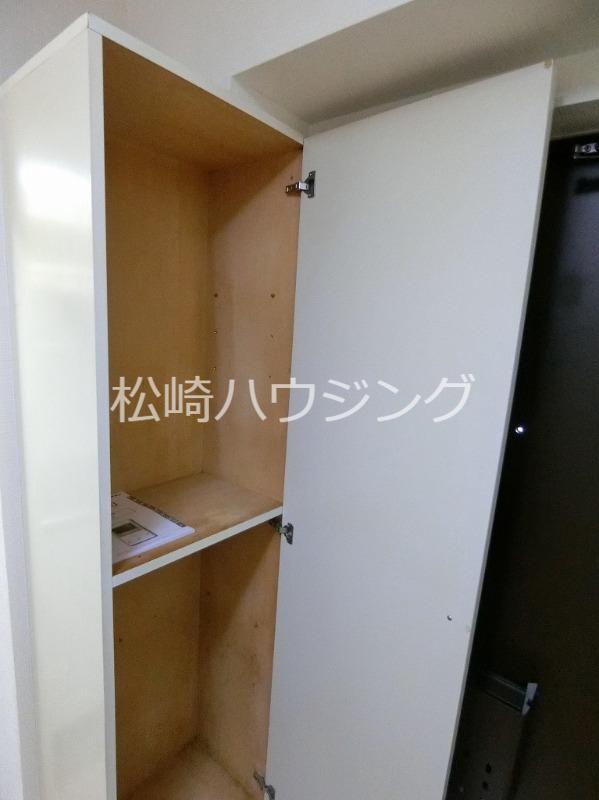 ハラスパジオ中野 収納