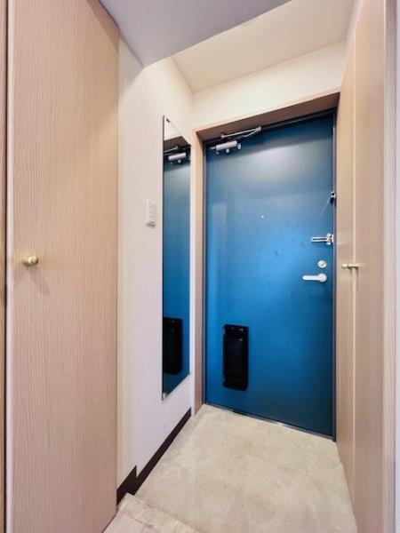 ＫＤＸレジデンス門前仲町5階 玄関