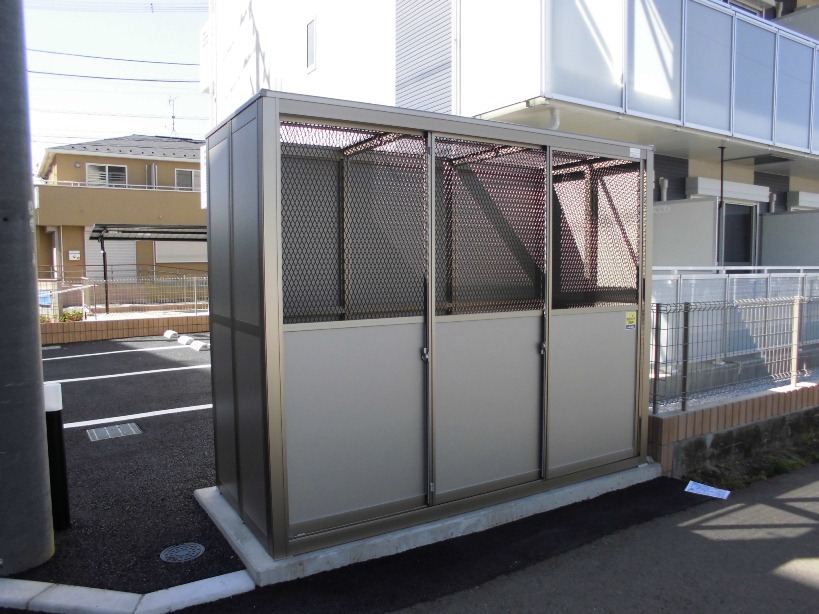 レオネクストヴィヴレ301号室 敷地内ゴミ集積所