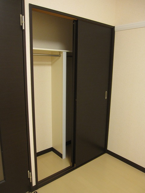 レオネクストサンクワイエットⅡ107号室 内観