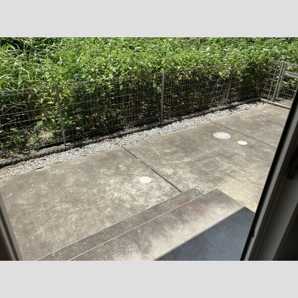 ルミウス107号室 専用庭