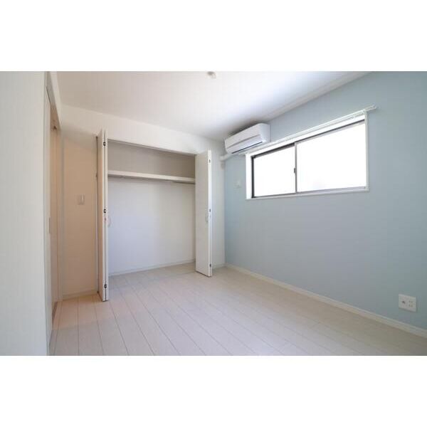 ミリアビタ大森台101号室 リビング