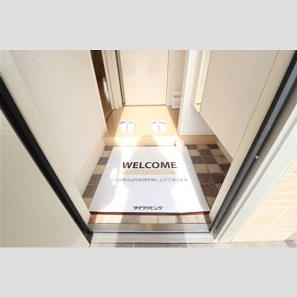 ウィルビューF106号室 玄関