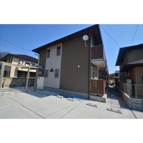 フォレストメゾン大宮三橋 エントランス