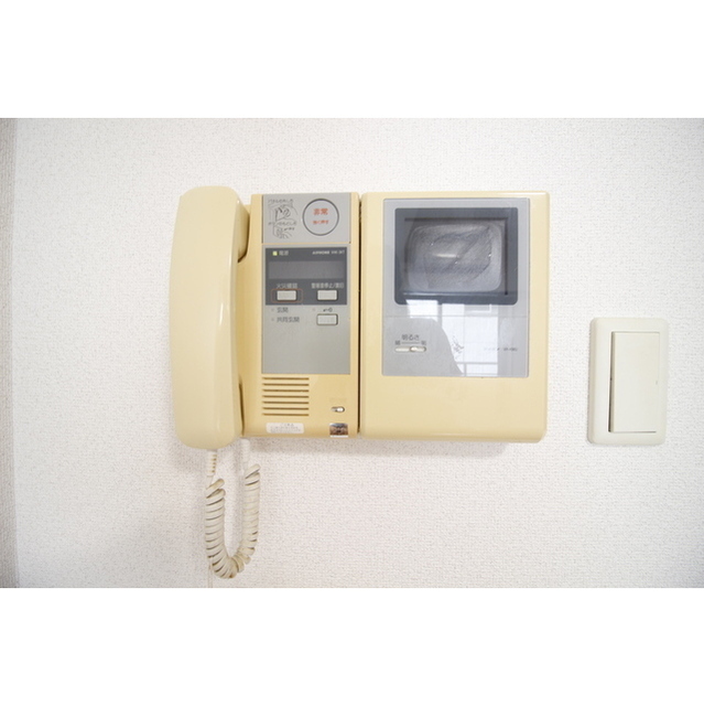 プレール・ドゥーク文京本駒込905号室 TVモニター付きインターフォン