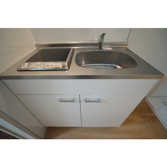 グランドール足立0102号室 キッチン