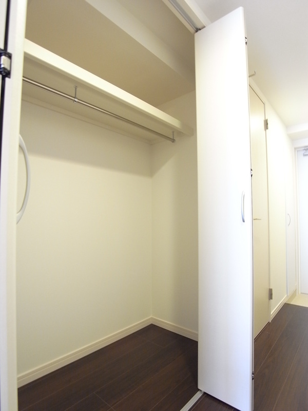 リブリ・グローリーハイツ川崎 収納