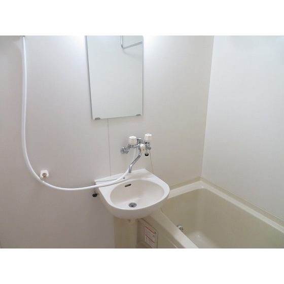 グリーンヒル蝉坂0202号室 内観