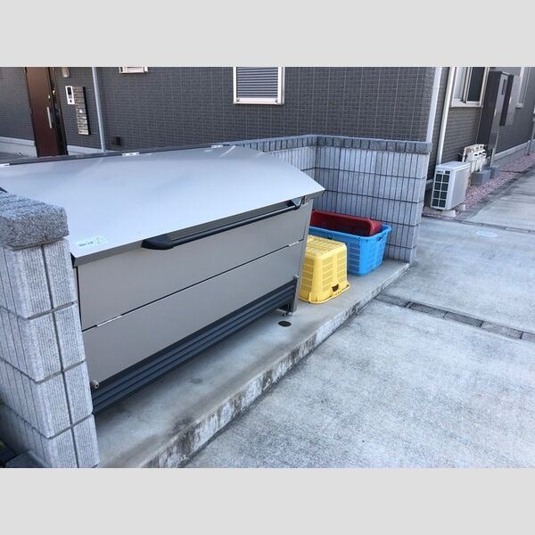 K-プレイス・レイクタウン Ⅱ ゴミ置き場