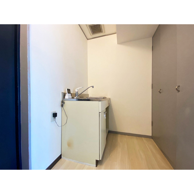 ヴェルメゾン船橋103号室 リビング