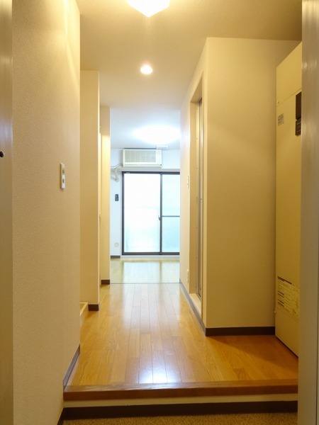 サンマンションアトレ大山202号室 玄関