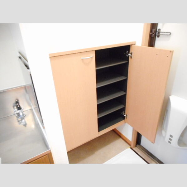 ツインコート船橋丸山Ⅰ101号室 カウンタータイプシューズBOX
