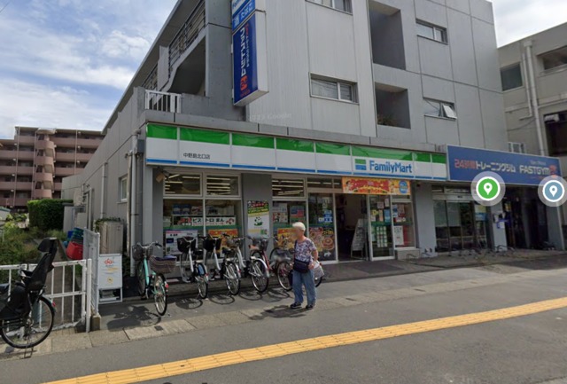 リバーストーンＮ0203号室 【コンビニエンスストア】ファミリーマート中野島北口店まで279ｍ