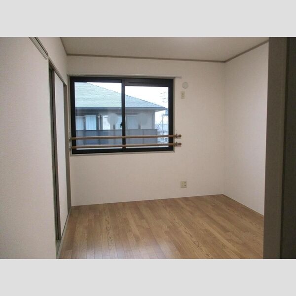 メゾンドォ渕谷　ABB301号室 洋室