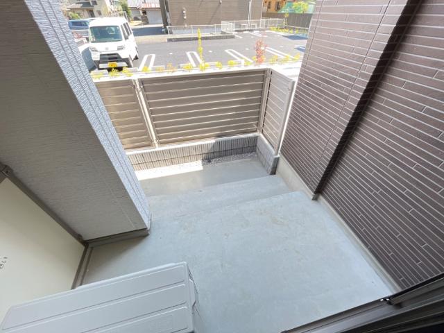 グリンコート102号室 ベランダ