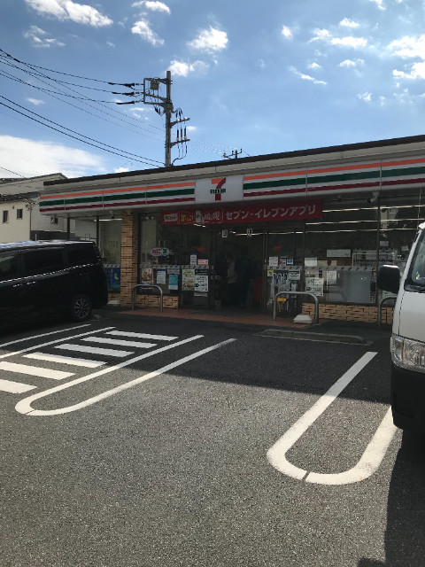 ヴィラボナール1階 セブンイレブン千葉小仲台4丁目店