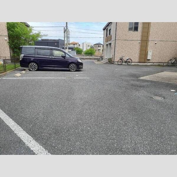 グレイスタウン蘇我　A 駐車場