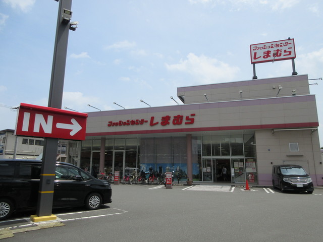 ラトゥール 【ショッピングセンター】ファッションセンターしまむら綱島東店まで312ｍ