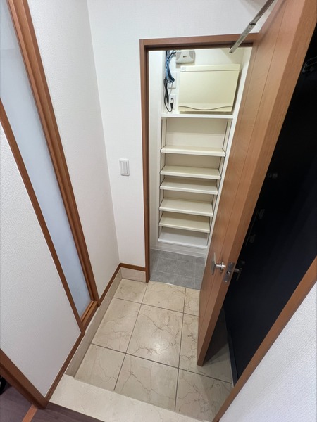 リリエンベルグ目白壱番館4階 同建物別部屋の参考画像