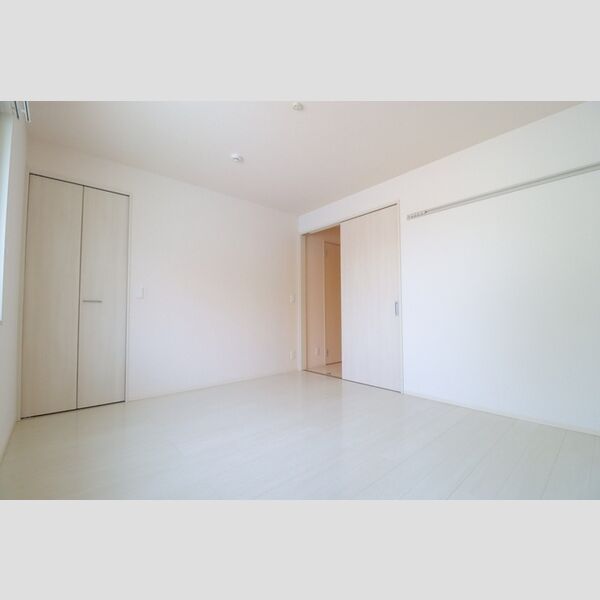 エターナル　ジョイ103号室 洋室7.1帖