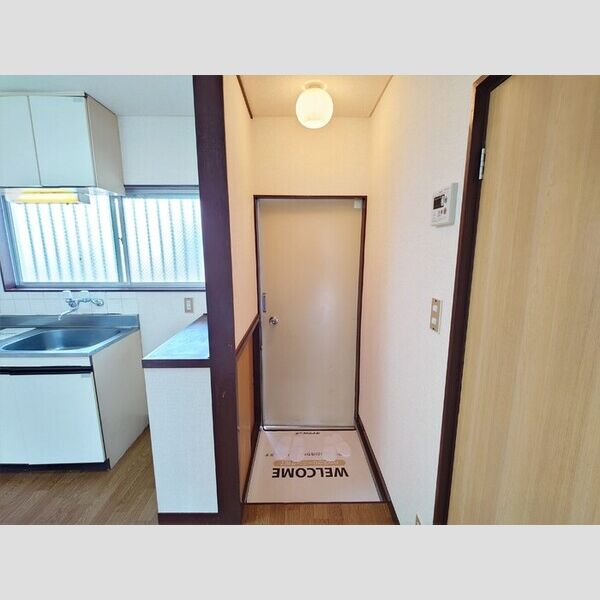 コーポユキ 玄関