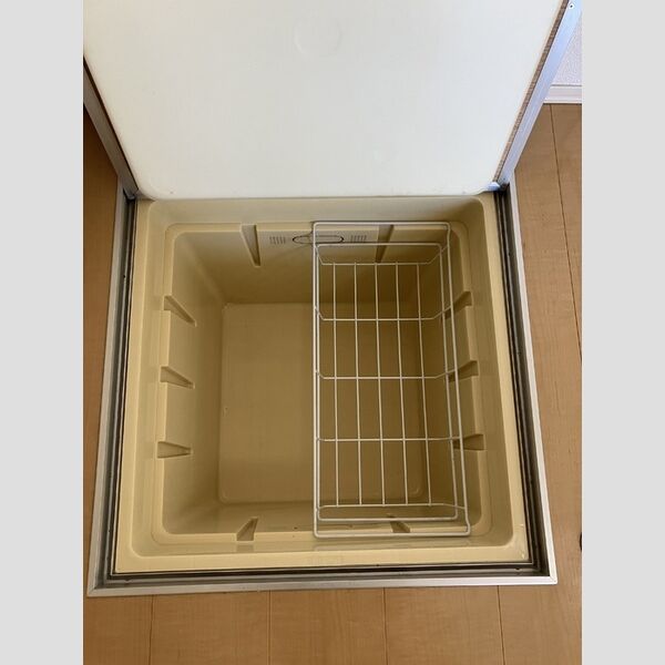 リバレイン106号室 床下収納