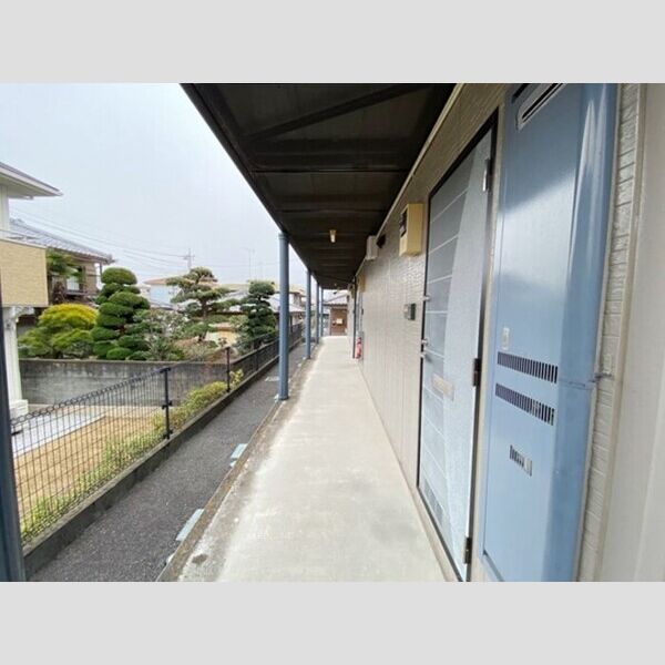 カサグランデ101号室 共用廊下