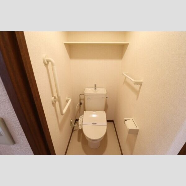 アバンドーネ高橋306号室 温水洗浄暖房便座