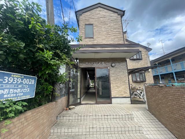 サンライフ新座 エントランス