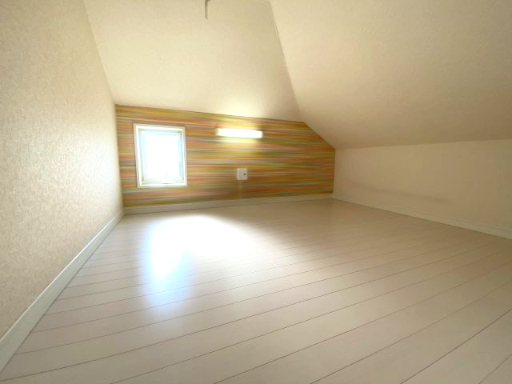 ユナイト末吉モンタルチーノ 内観