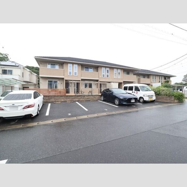 エクセレント三輪野山　Ⅰ 駐車場