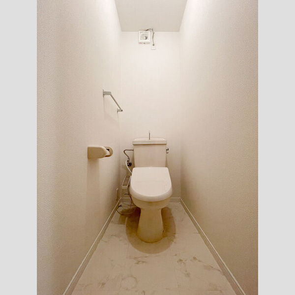 メゾンアルファ　Ⅱ201号室 温水洗浄暖房便座