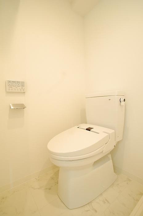 グランドコンシェルジュ蒲田8階 トイレ