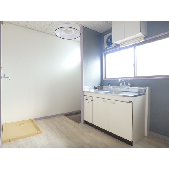 サンルーフ幕張202号室 キッチン