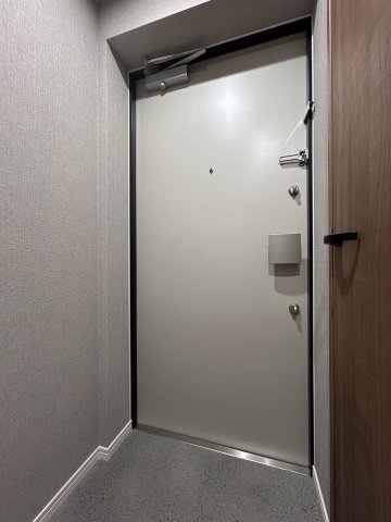 アルティザ上野毛0204号室 玄関