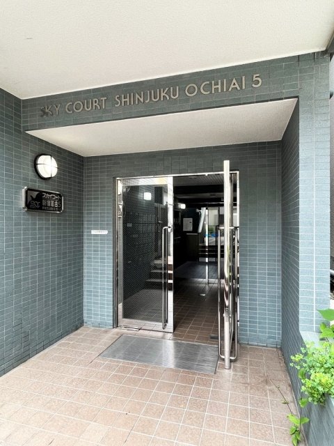 スカイコート新宿落合第５ エントランス