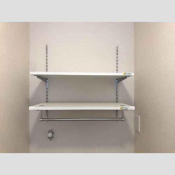 クレスト四谷101号室 洗面所・収納