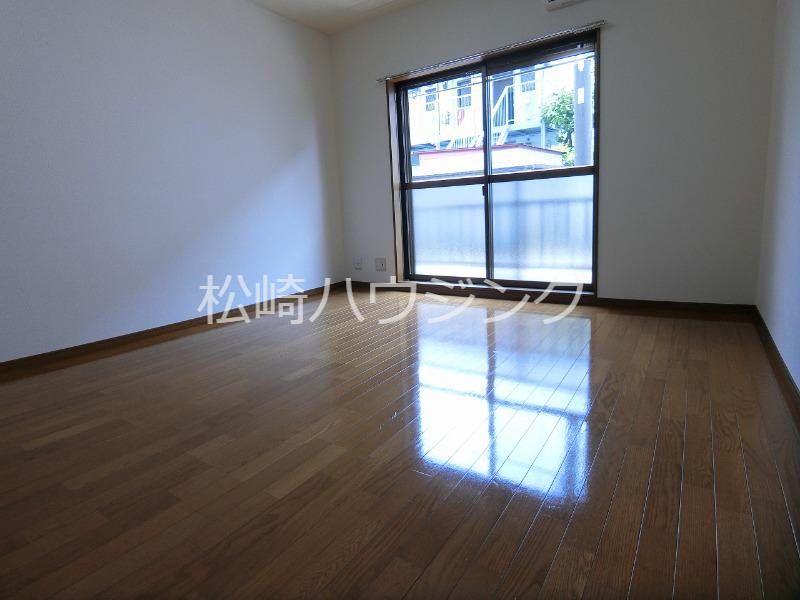 セトルミュー松ヶ丘 リビング