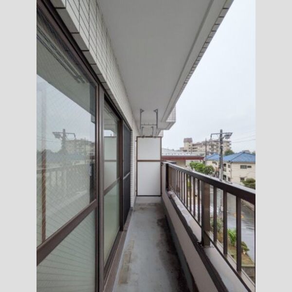 第2フラワーパレス303号室 バルコニー