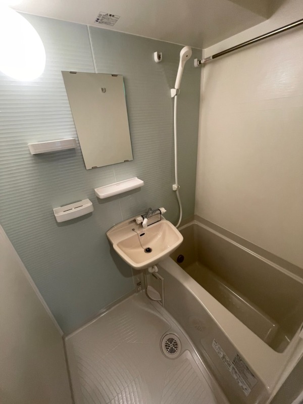 エクセレントアフィー横浜橋4階 お風呂