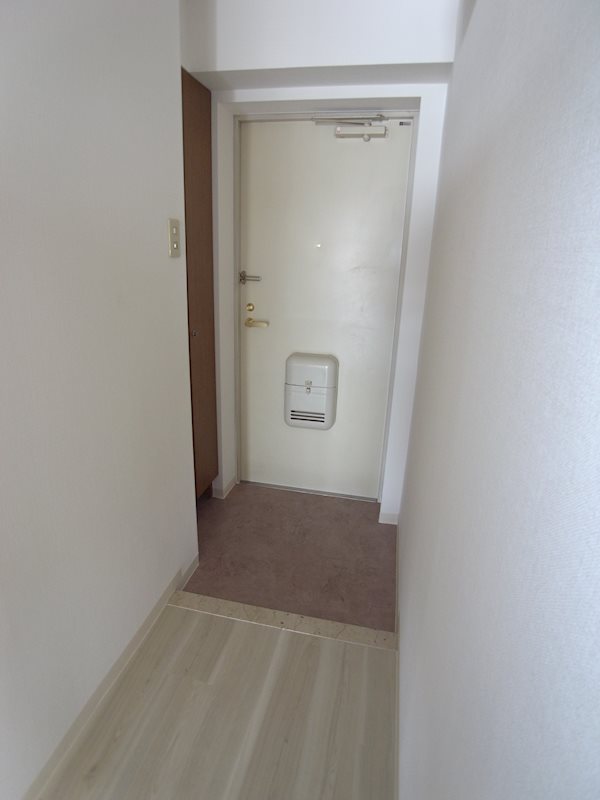 ビラージュ壱番館3階 同建物別部屋の参考画像