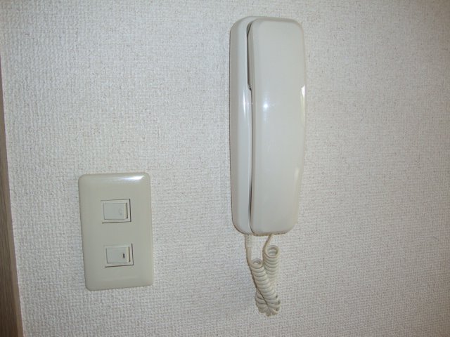 コンフォースⅡ101号室 受話器