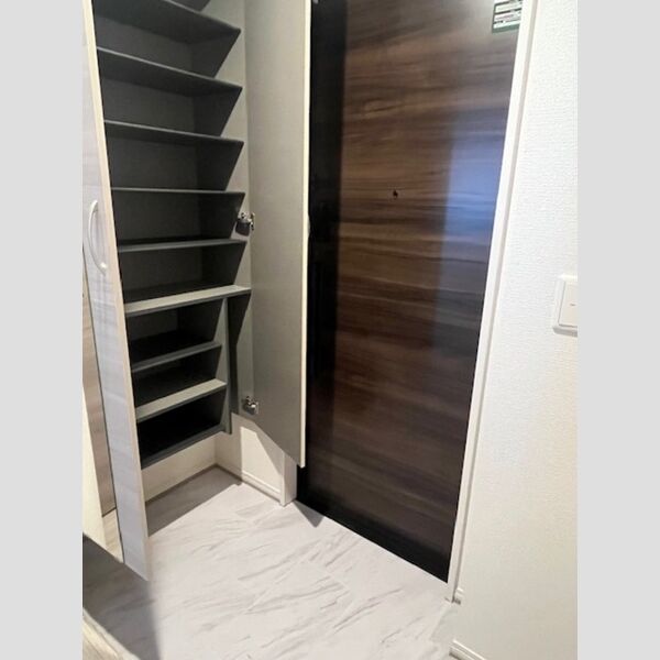 グランドゥール　ソレイユ 玄関