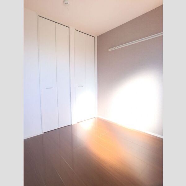 セジュール日野本町201号室 洋室