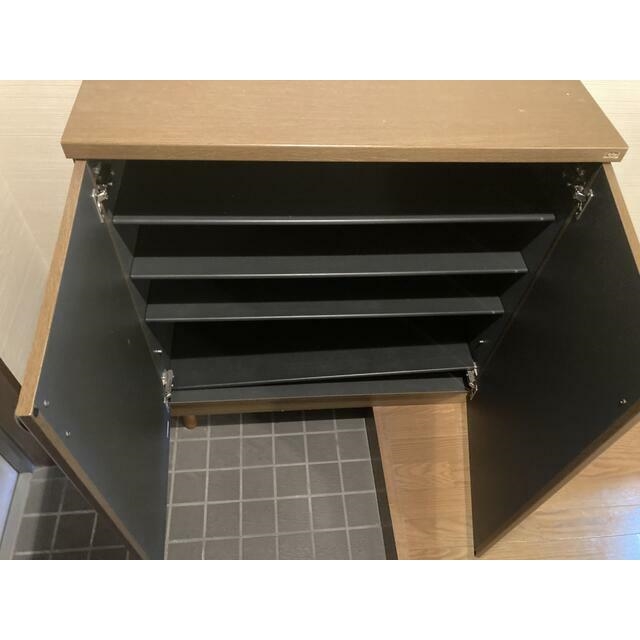 シャトルセンター南 玄関