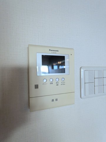 松見坂武蔵野マンション1206号室 同建物別部屋の参考画像