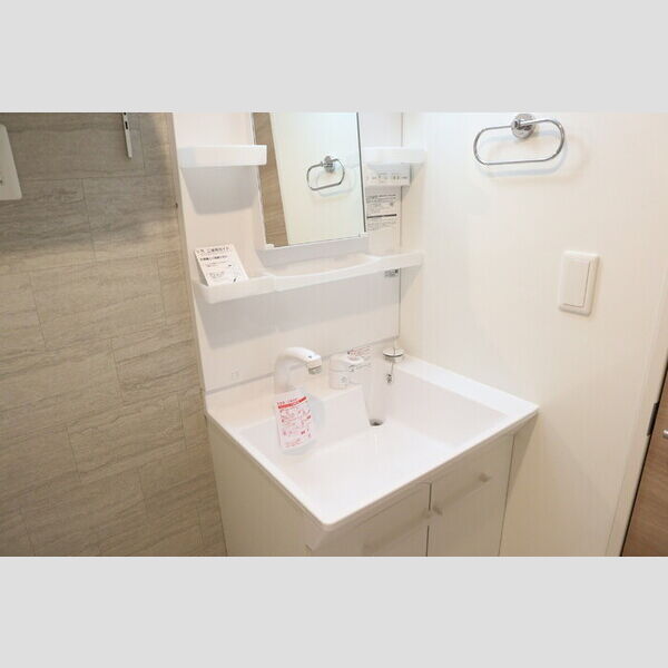 ソレイユ　ラ　コリーヌ東川口 洗髪洗面化粧台